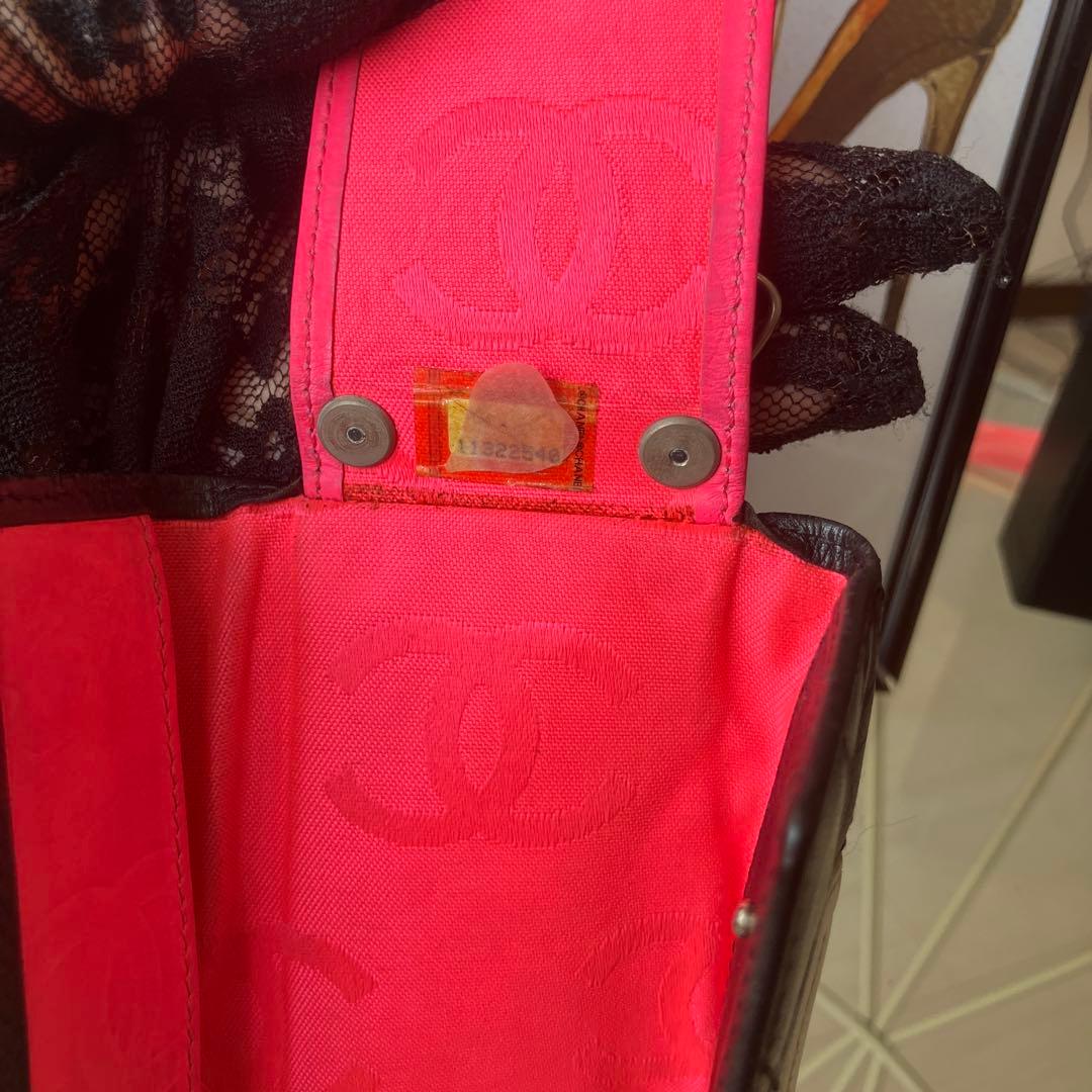 ［正規品］ 美品　CHANEL キーケース　カンボン