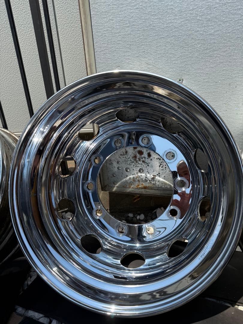 大型トラックメッキホイール リア用