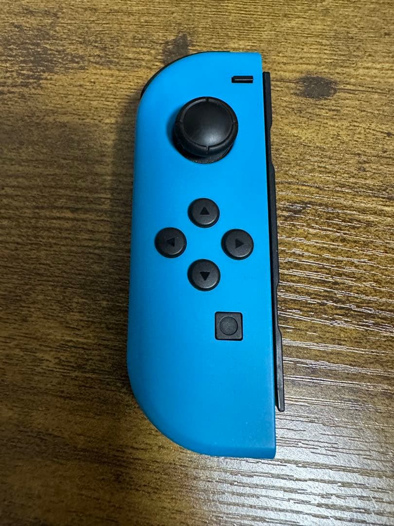 Nintendo Switch ネオンブルー・レッド本体