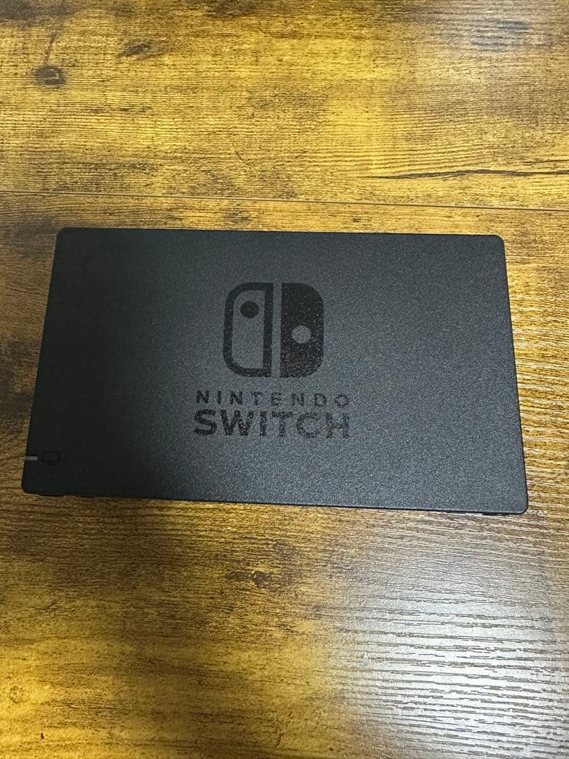 Nintendo Switch ネオンブルー・レッド本体