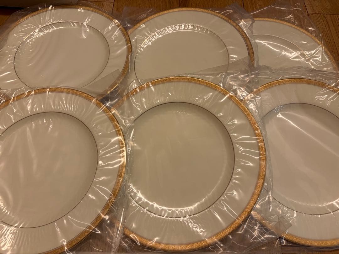 ノリタケ　ゴールド　大皿