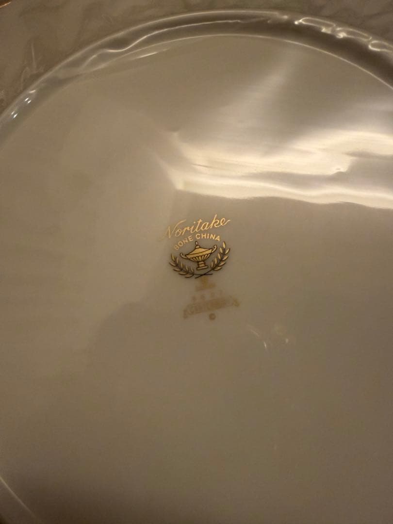 ノリタケ　ゴールド　大皿
