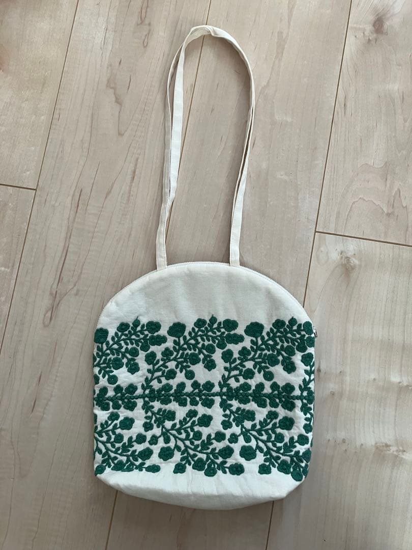 む*つ様 ミナペルホネン　マフィンバッグ