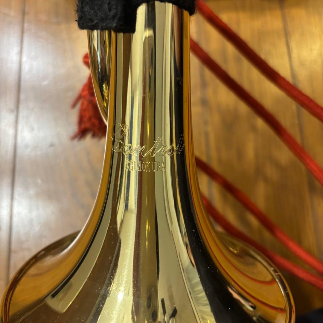 自衛隊用信号らっぱ「シモクラ楽器」（ハードケース.マウスピース付き）