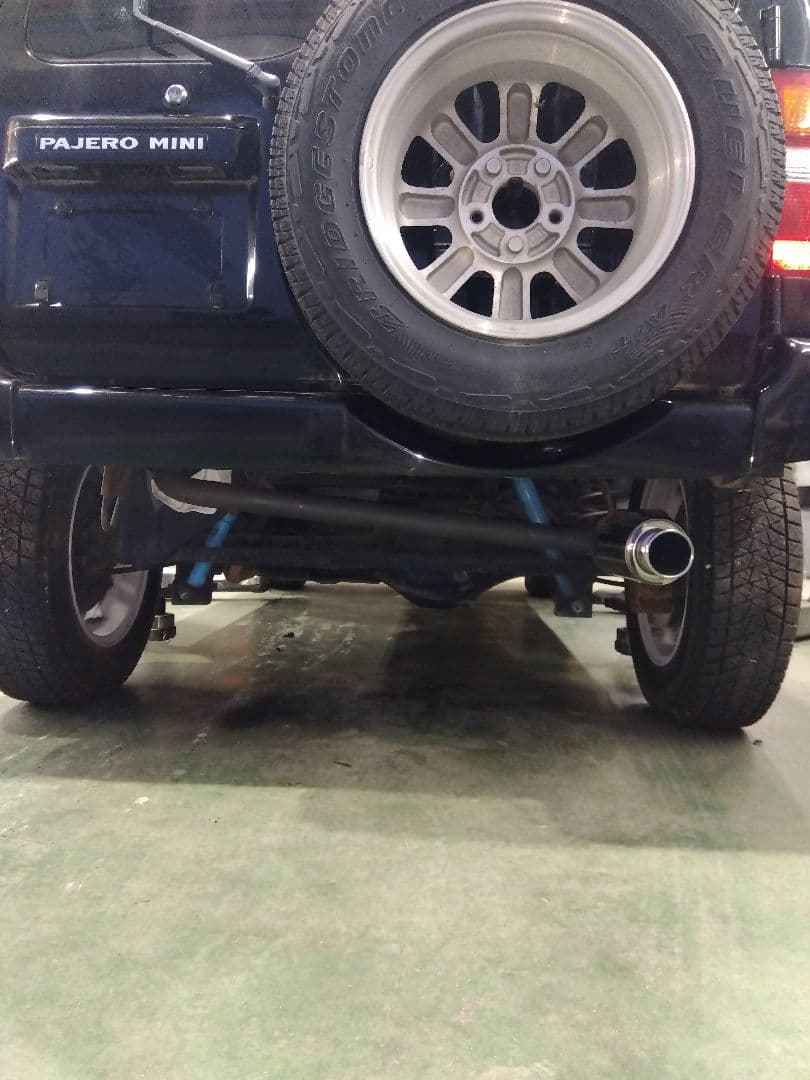 HKSマフラー　パジェロミニ　H58A