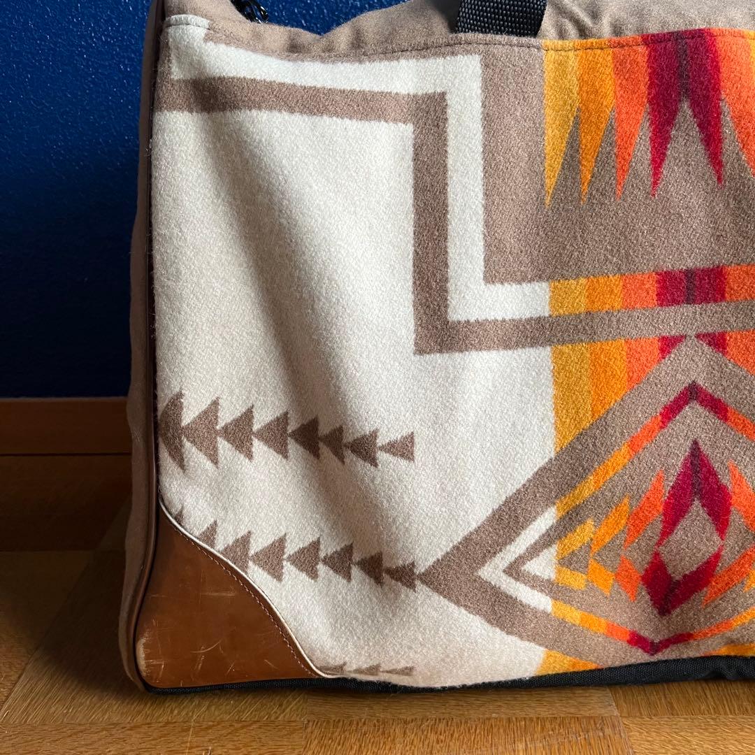 Pendleton ウールボストンバック チーフジョセフ柄 ネイティブ柄