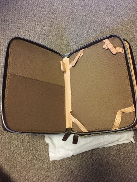 Ryota1600　ガジェット収納ウォレット財布