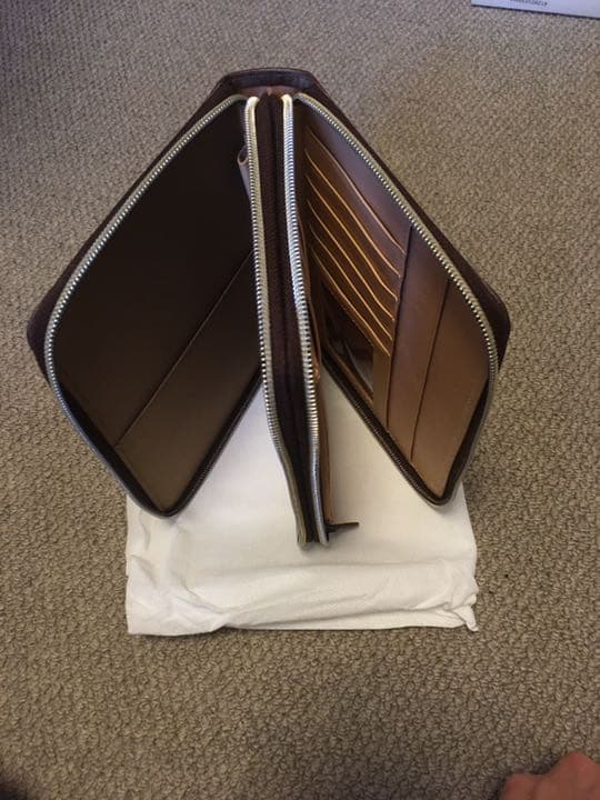 Ryota1600　ガジェット収納ウォレット財布