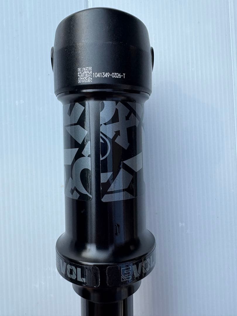 パーツ FOX SHOX Float X Factory 205x60mm