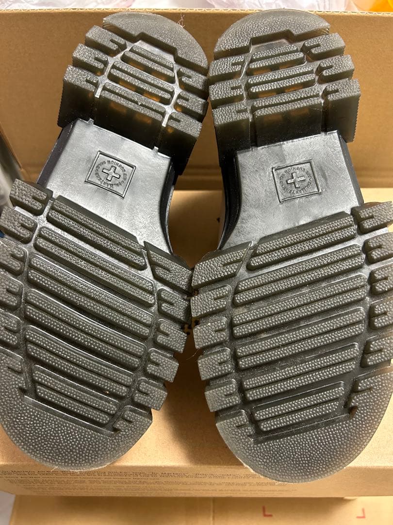 最終値下げ ドクターマーチン Dr.Martens 3ホール 厚底 ホワイト