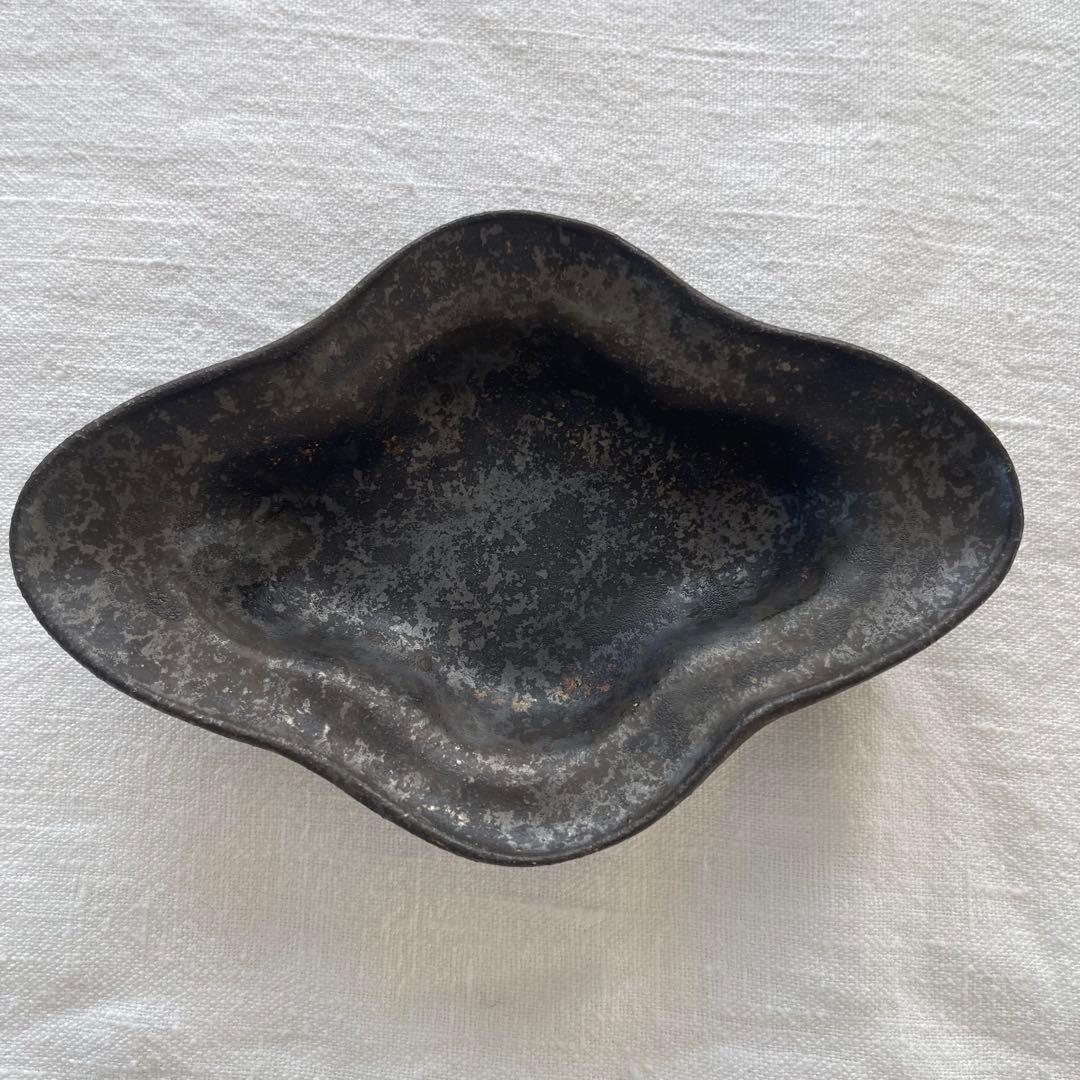 安福由美子さん 黒錆 器4個セット