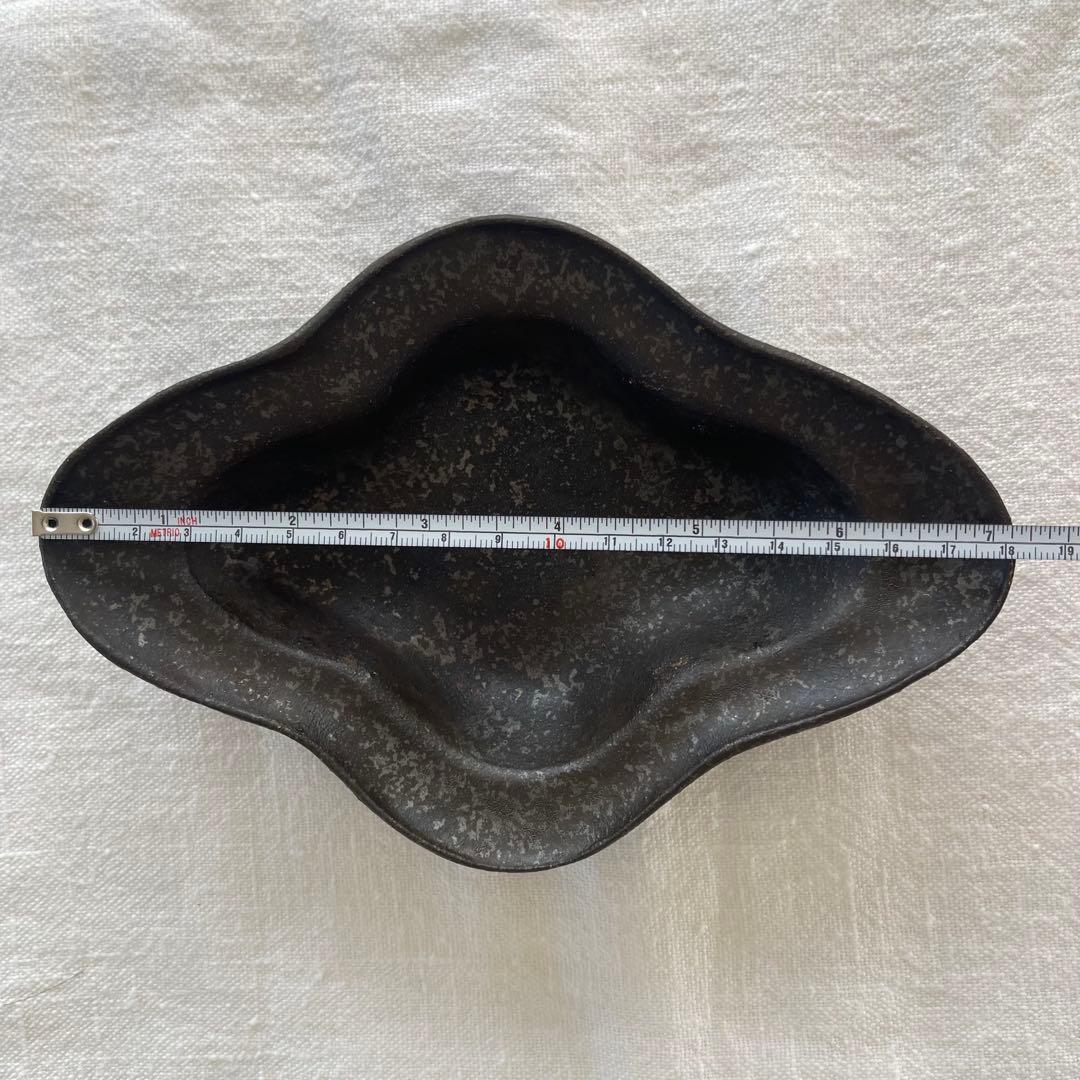 安福由美子さん 黒錆 器4個セット