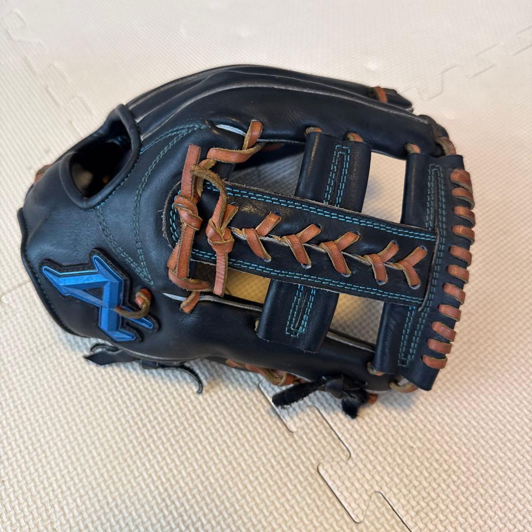 アトムズ硬式内野手用グローブ