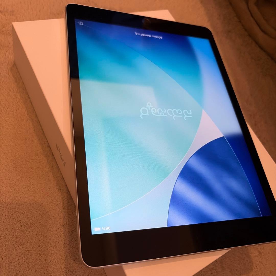 iPad 第9世代 256GB 10.2 シルバー Wi-Fiモデル 本体