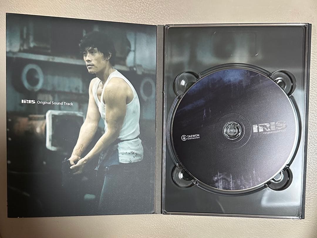 IRIS 韓国ドラマ　アイリスOST BIGBANG TOP 直筆サイン