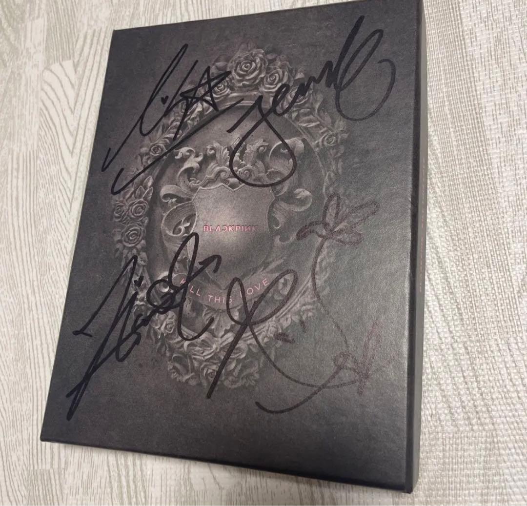 ブラックピンク　直筆サイン入りアルバム
