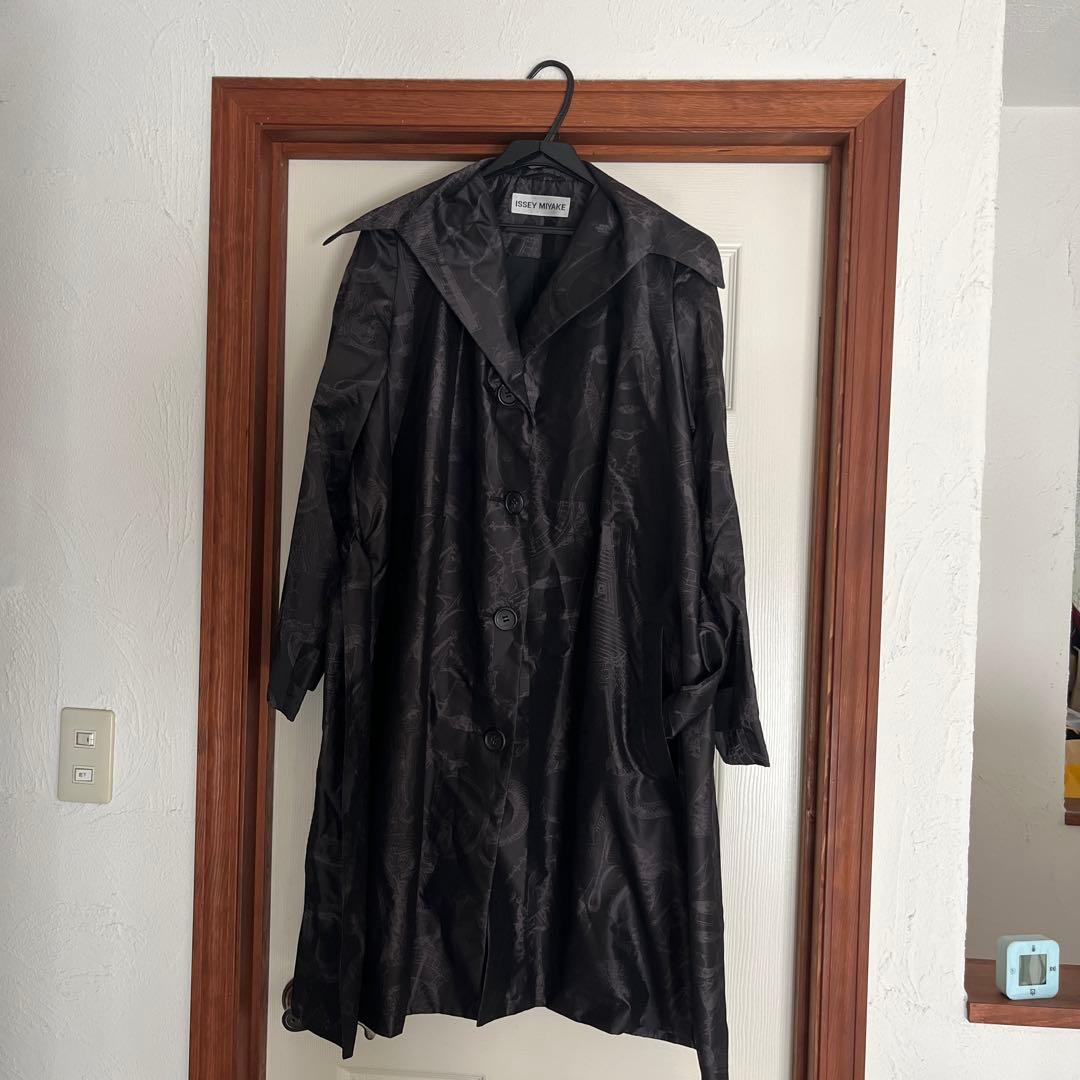 イッセイミヤケ エイポック コート
