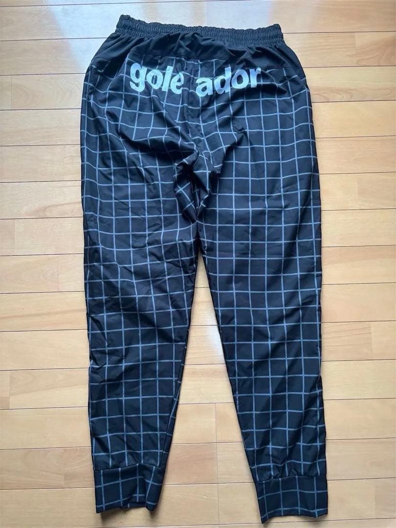 美品Goleador上下セットM サッカーピステ防寒