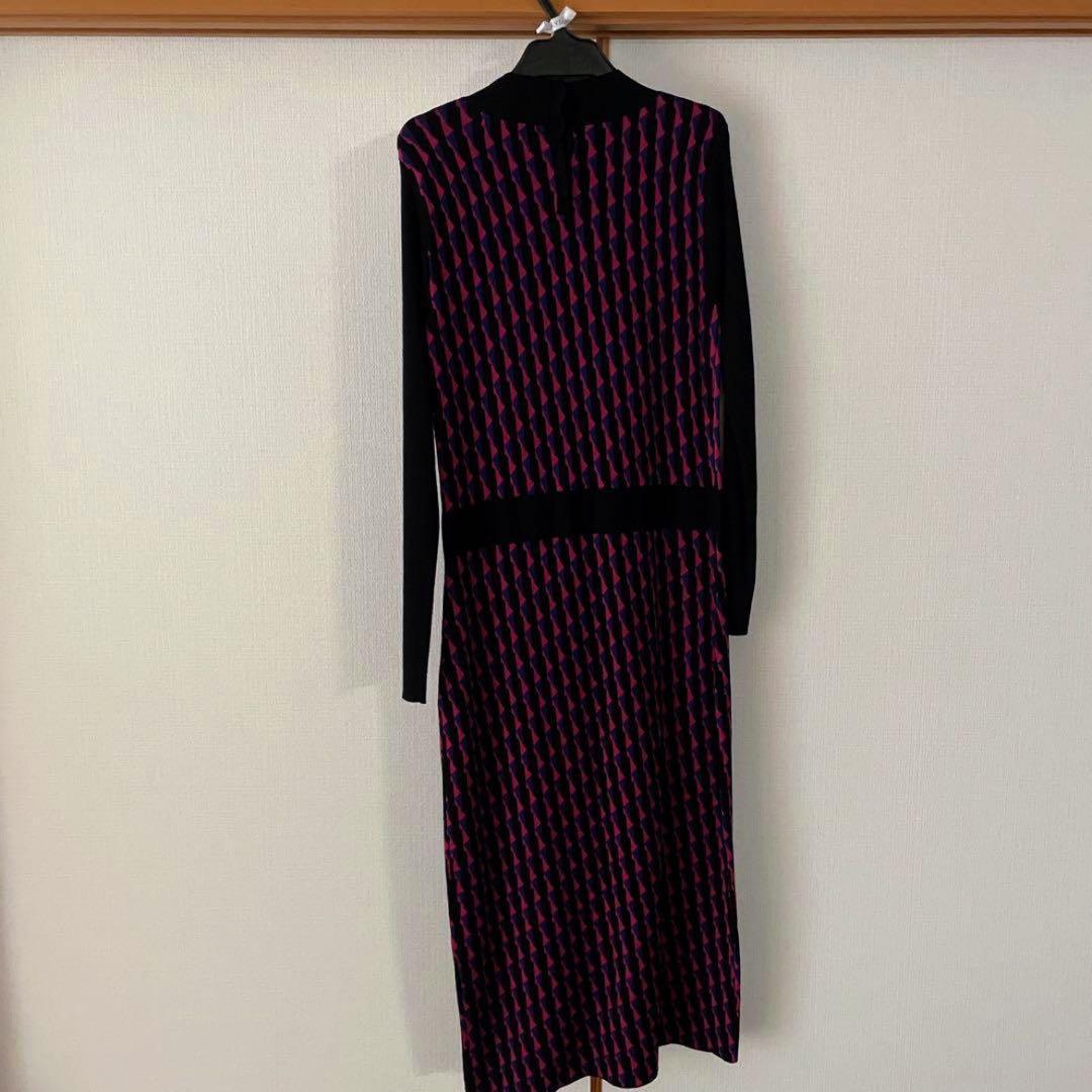 ジオメトリックジャカードニットワンピース