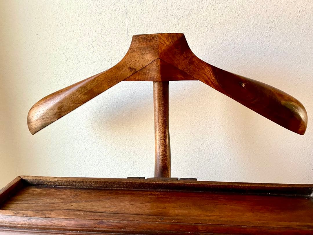 【お値引き】無垢材のハンガーラック　マホガニー　小引出　レトロ