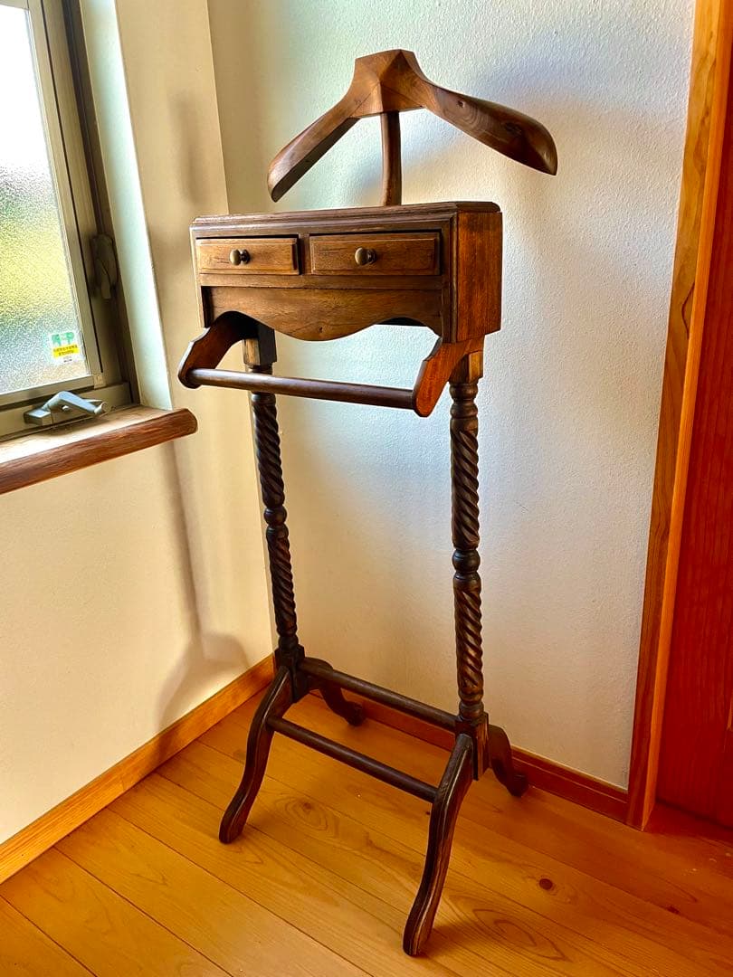 【お値引き】無垢材のハンガーラック　マホガニー　小引出　レトロ