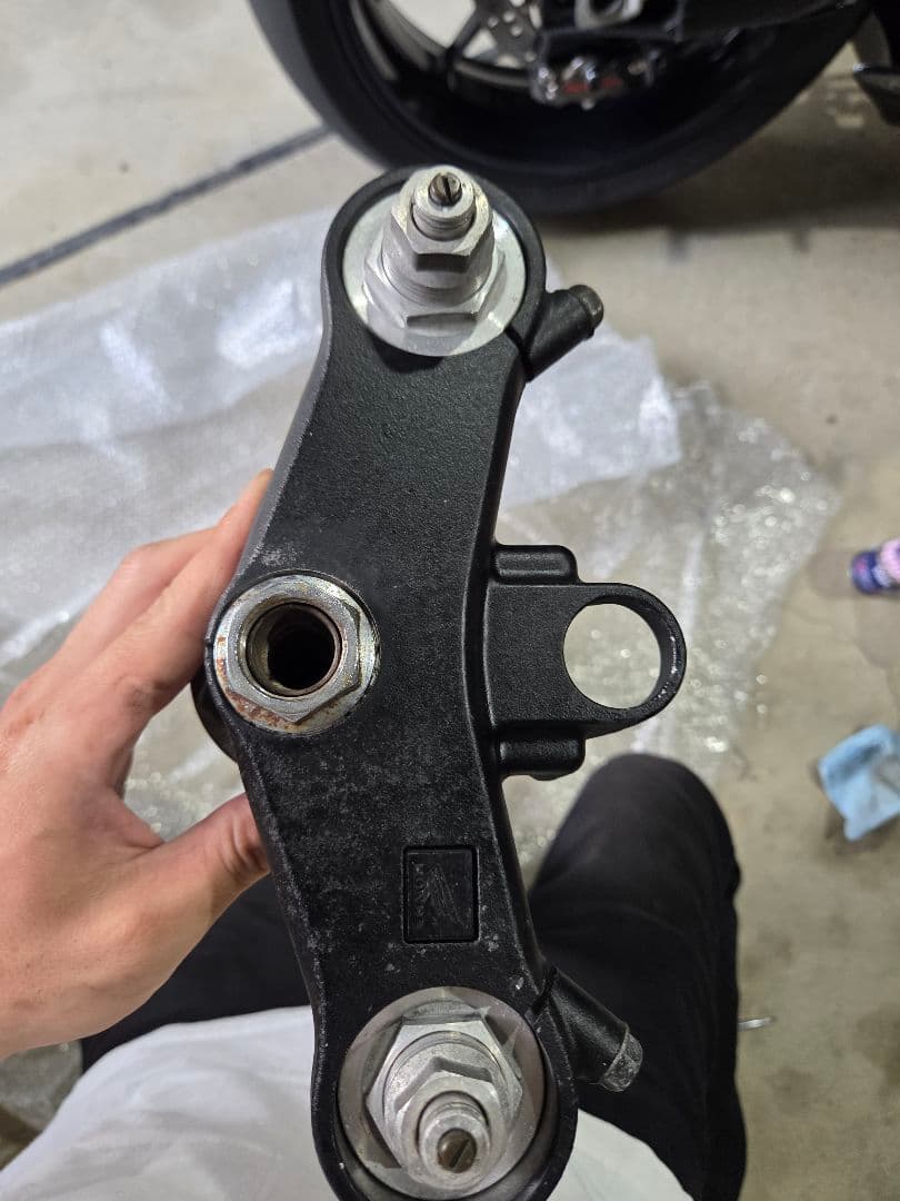 RVF400 フロントフォーク NSR250やCBR250RR流用等。NC35