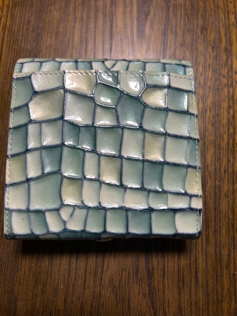 アタオ財布　ロトロ・ヴィトロ/木漏れ日｜大容量の二つ折り