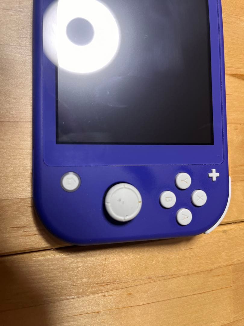 【美品】ニンテンドー Switch Lite ブルー 本体、アダプター、箱付き