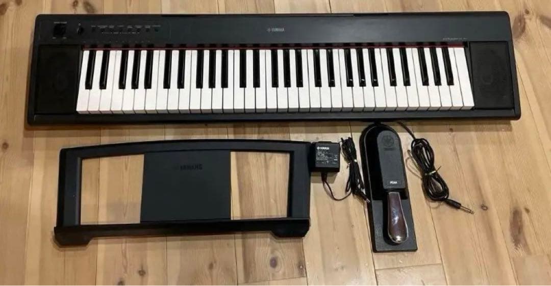 Yamaha キーボード Piaggero np-11付属品付き