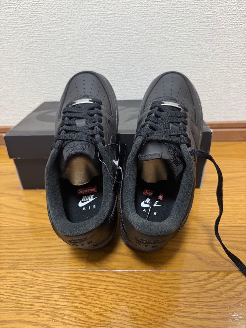 Supreme × Nike Air Force 1 Low 黒 24センチ