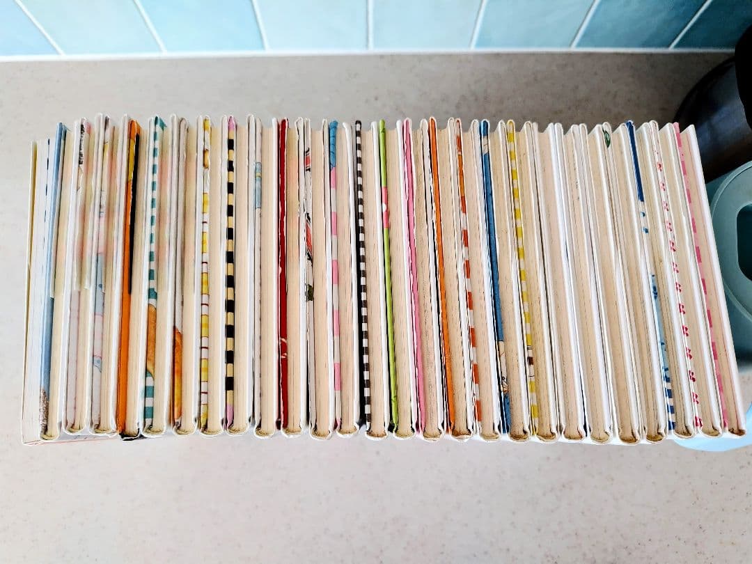 【値下げしました】ルルとララシリーズ1~26巻＋レシピカードブックセット