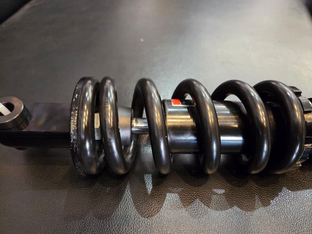 TW200 225 ローダウンサスペンション　Goods製