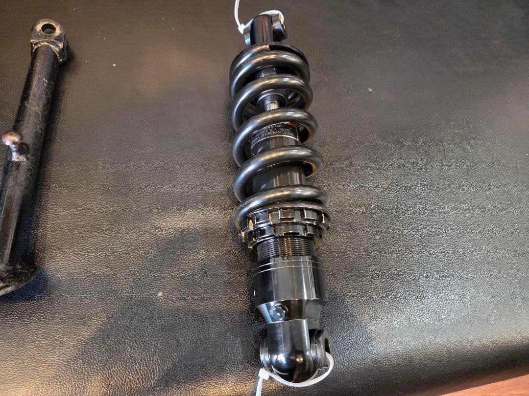 TW200 225 ローダウンサスペンション　Goods製