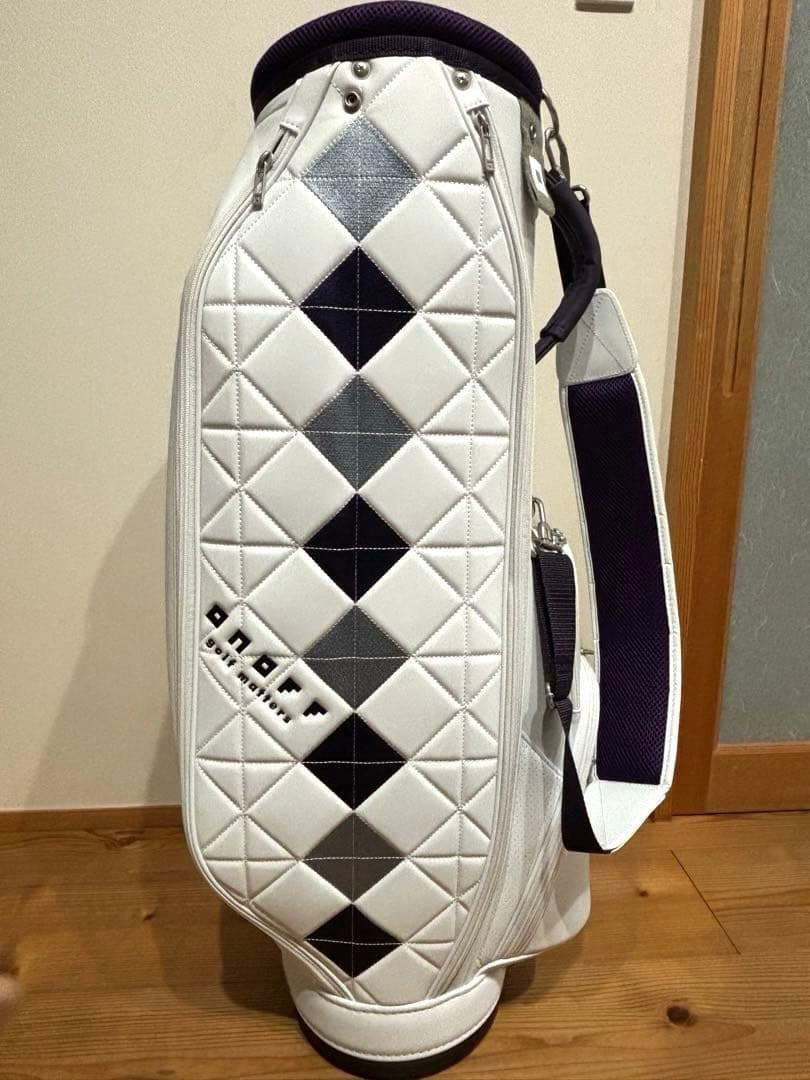 オノフ　キャディバッグ