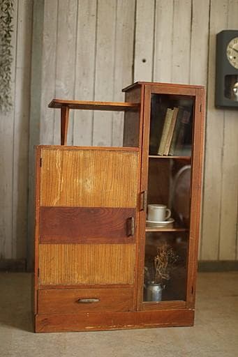 古い小ぶりな木枠ガラス戸棚　収納棚　食器棚　キャビネット　古家具