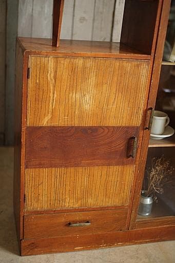 古い小ぶりな木枠ガラス戸棚　収納棚　食器棚　キャビネット　古家具