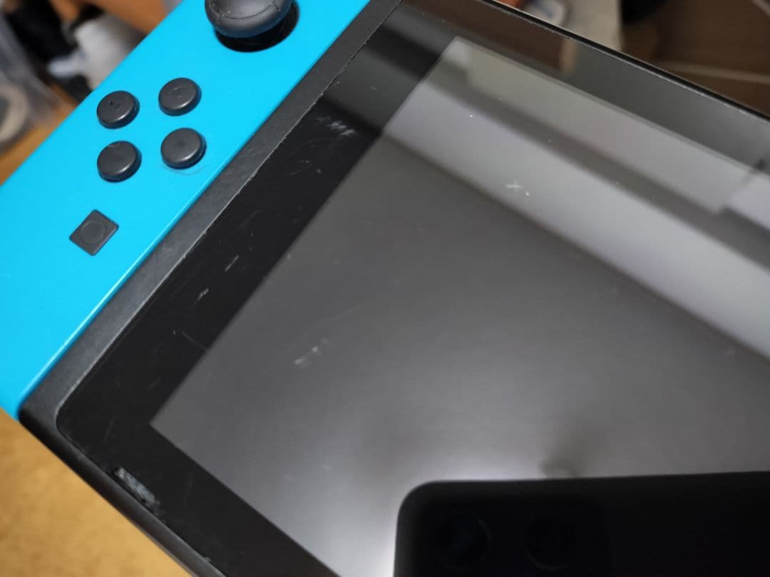 ジャンク　Nintendo Switch 青と赤 本体とコントローラー