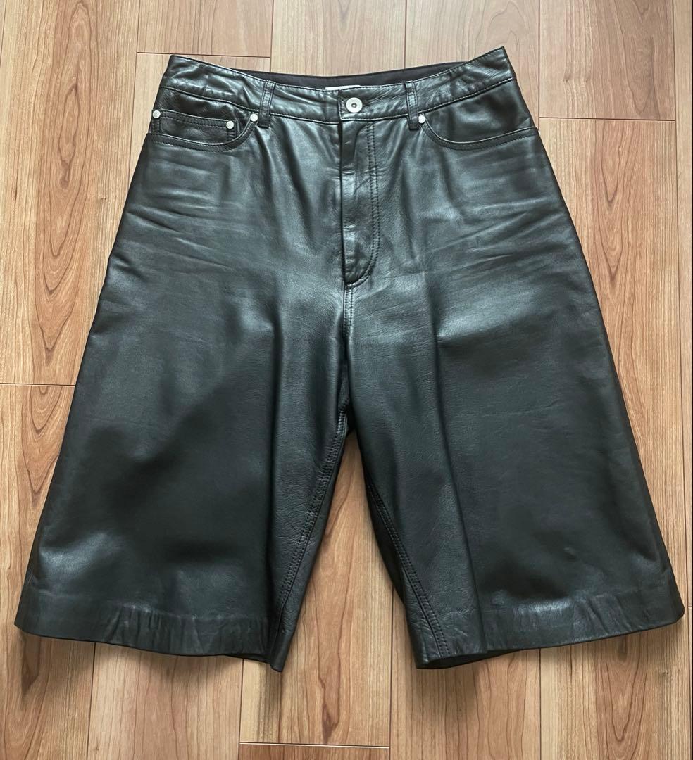 INSCRIRE アンスクリア 羊革レザー ハーフパンツ