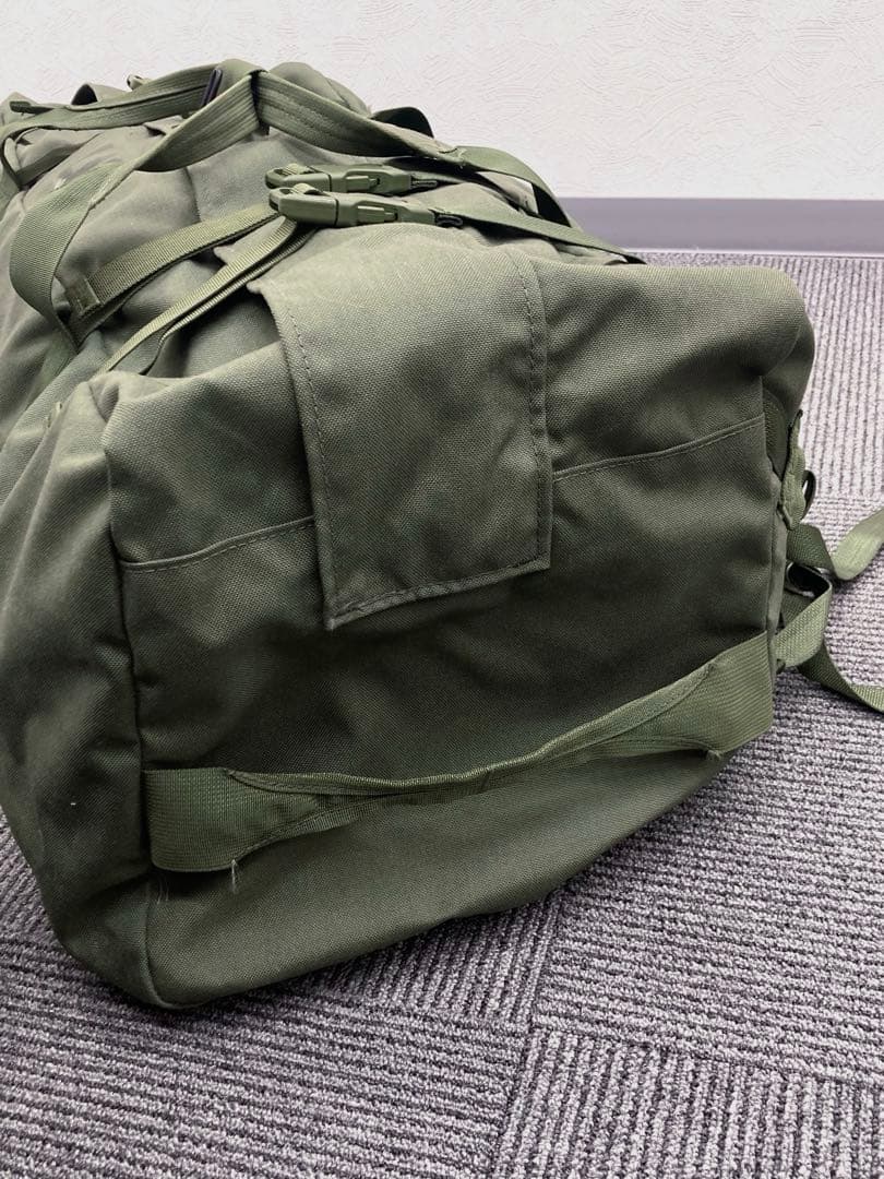 米軍実物 新型トランスポート ダッフルバッグ DUFFEL 軍事バッグ 放出品★