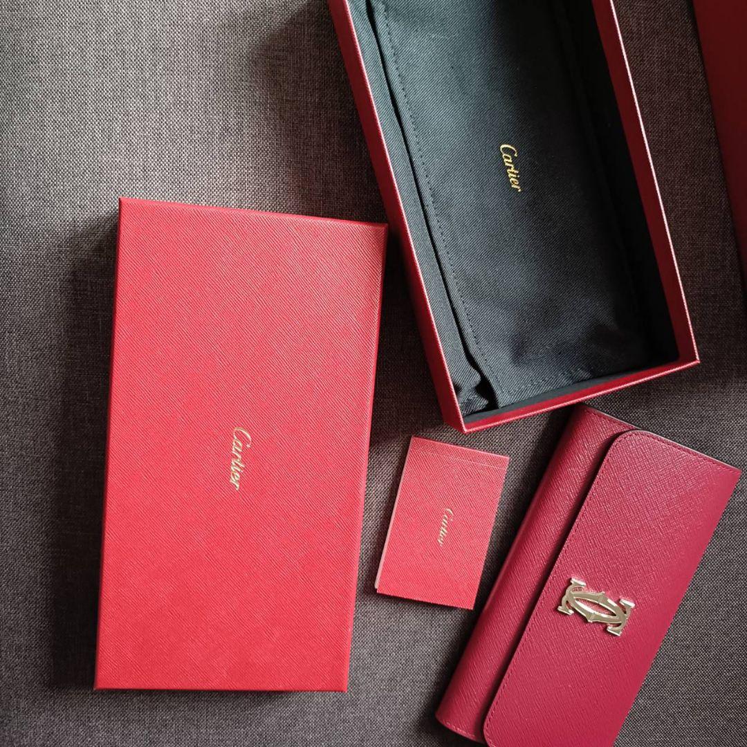 カルティエ財布