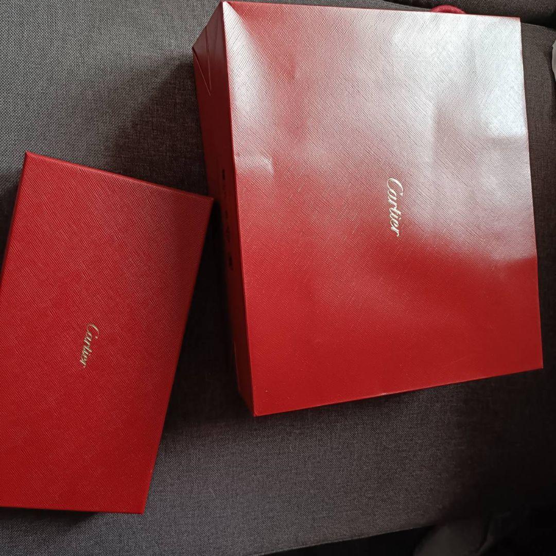 カルティエ財布