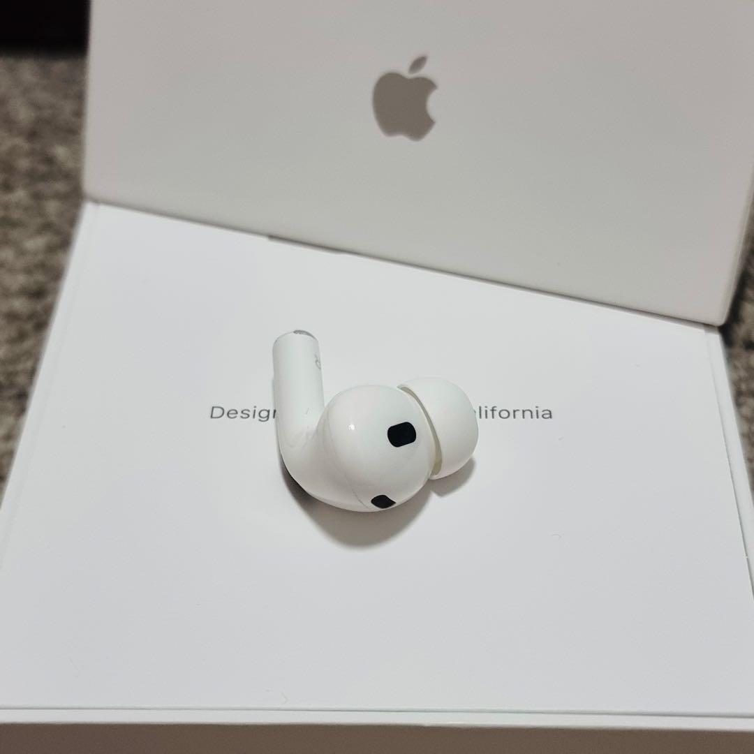 AirPodsPro 2 第二世代 USB-C イヤホン　片側　右耳 R側　66