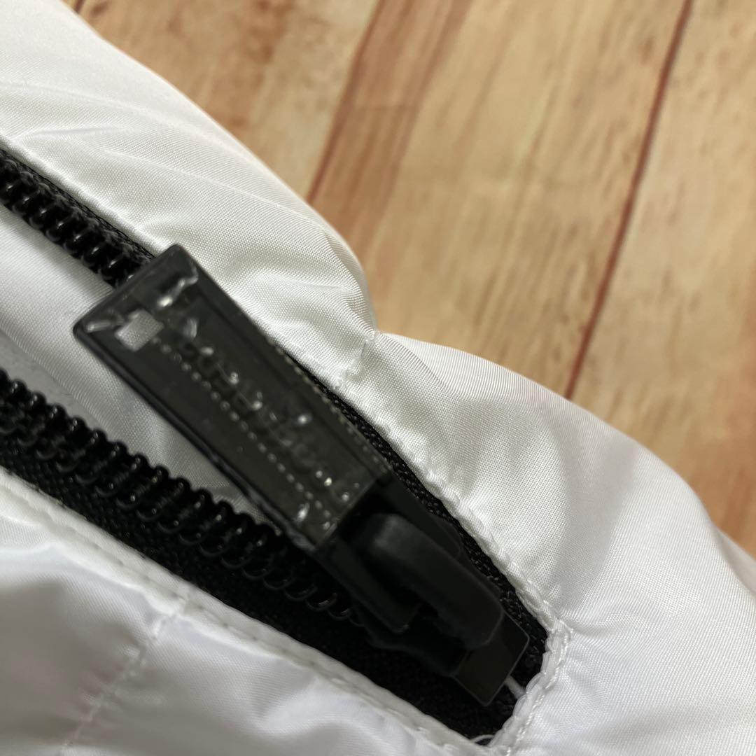 【美品】ディースクエアード2（DSQUARED2） ダウンベストホワイト 12Y