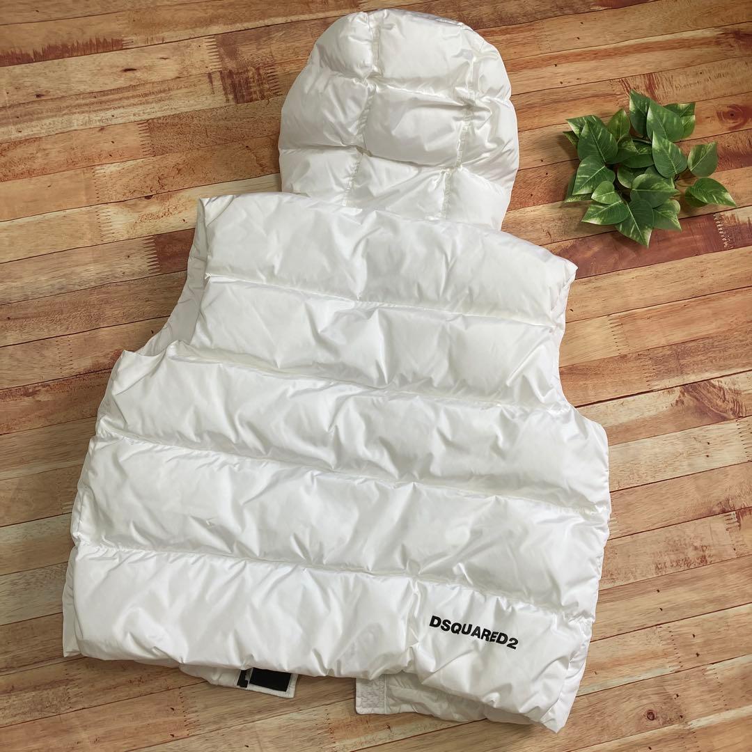 【美品】ディースクエアード2（DSQUARED2） ダウンベストホワイト 12Y