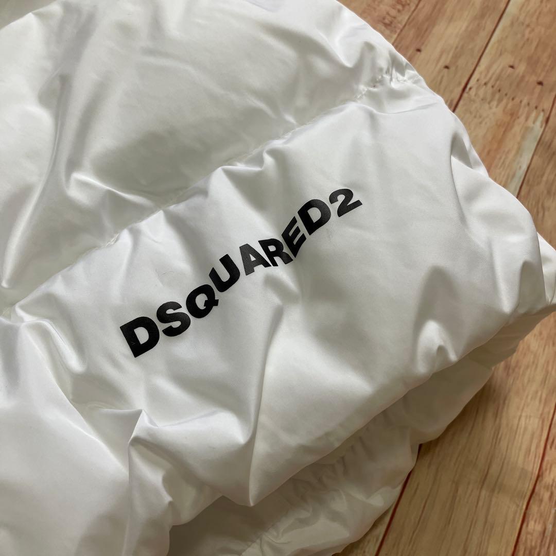 【美品】ディースクエアード2（DSQUARED2） ダウンベストホワイト 12Y
