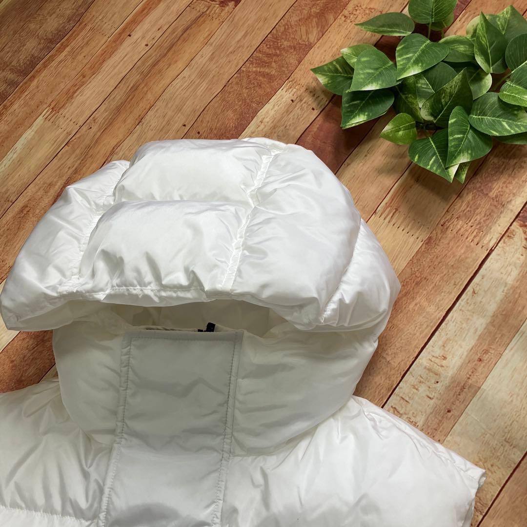 【美品】ディースクエアード2（DSQUARED2） ダウンベストホワイト 12Y