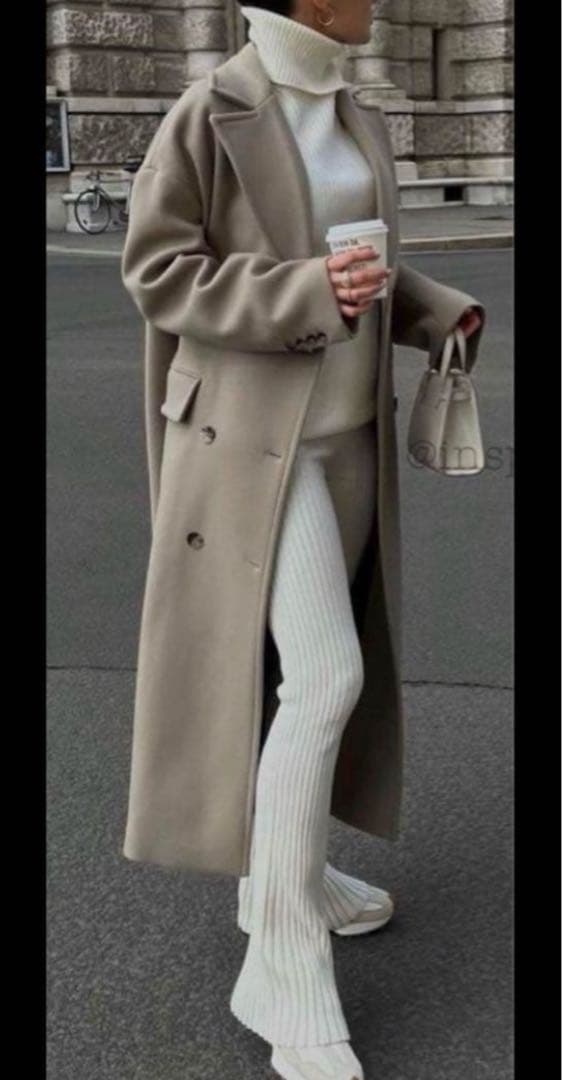 ZARA. ベージュ ダブルブレスト ロングコート