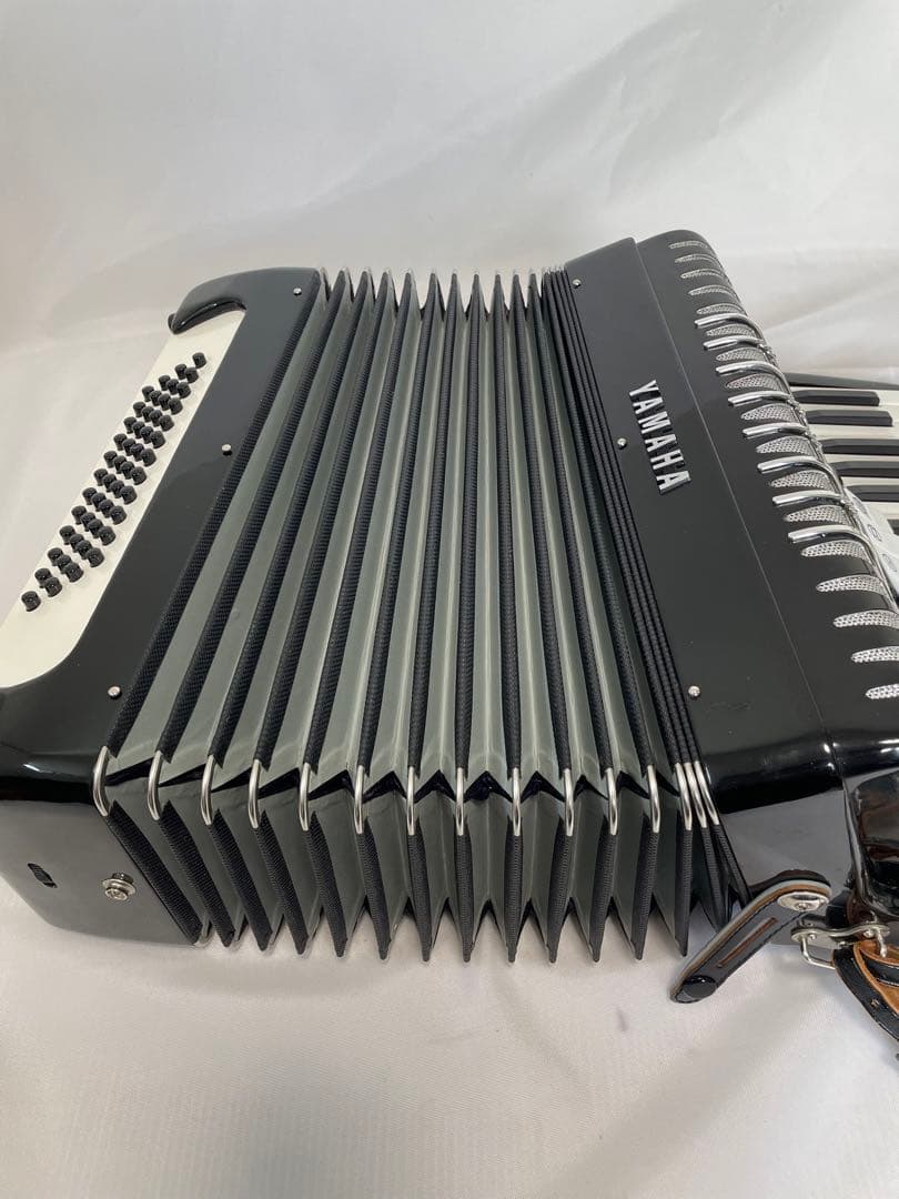 【動作良好・ケース付属】YAMAHA ヤマハ 34鍵 アコーディオン YA-48