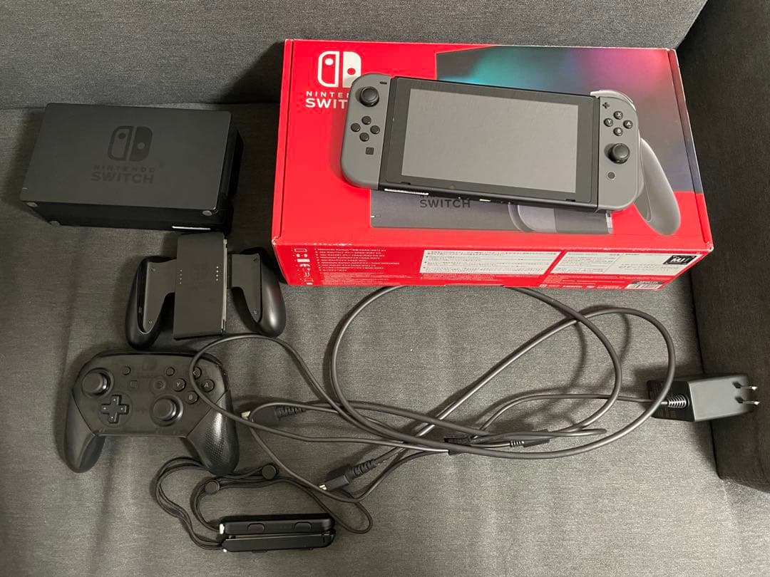 Nintendo Switch 本体 グレー Joy-Con 付属