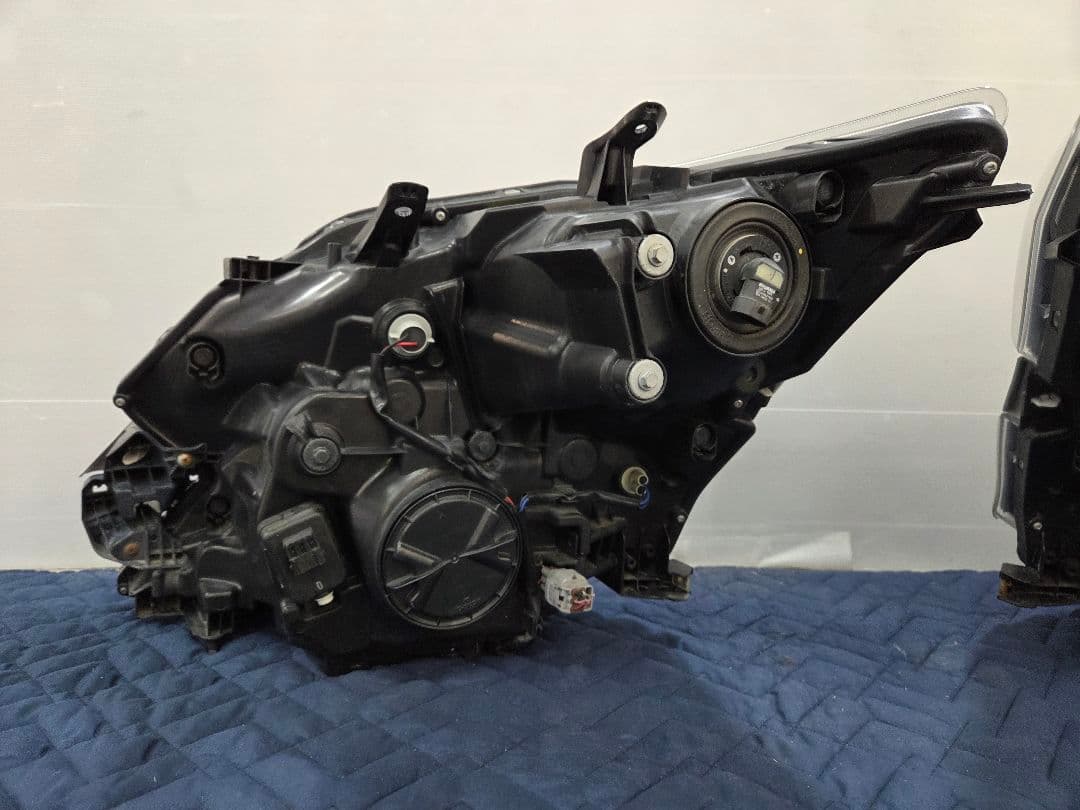 20ヴェルファイア　ヘッドライト左右　最高級クリア施工済品　送料込み